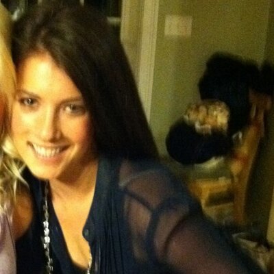 Profile Picture of Page Hayes (@phayes16) on Twitter