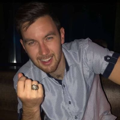 Profile Picture of Jensen Klodnicki (@CheezeePython) on Twitter