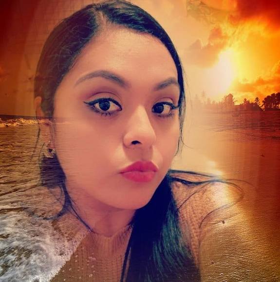 Profile Picture of Nancy Quintero (@sofiaemily89) on Poshmark