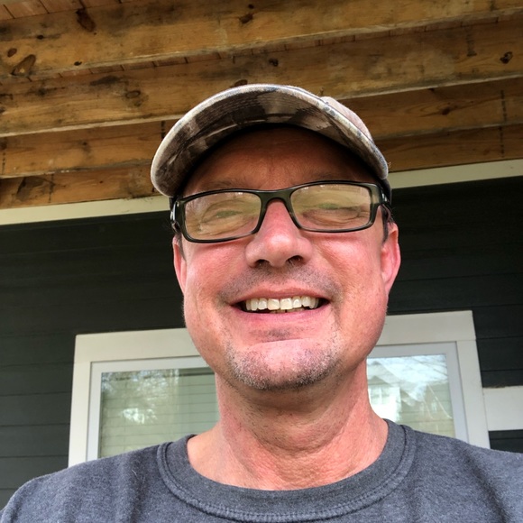 Profile Picture of Brian Mcintyre (@scott0723) on Poshmark