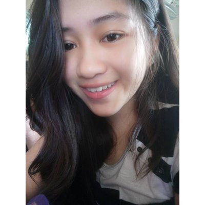 Profile Picture of Stephanie Trinidad (@stephtrinidad22) on Twitter