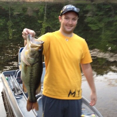 Profile Picture of Dillon Schmidt (@SchmidtDillon) on Twitter