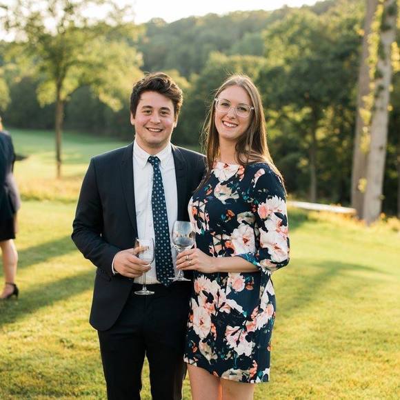 Profile Picture of Kate Levitt (@katelevitt) on Poshmark