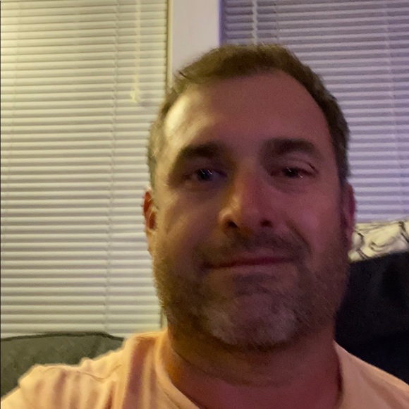 Profile Picture of Keith Durgin (@kdurgs) on Poshmark