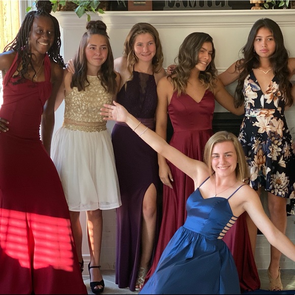 Jazmyn Miller - Poshmark Profile Picture of Jazmyn Miller (@jazmynmiller) on Poshmark