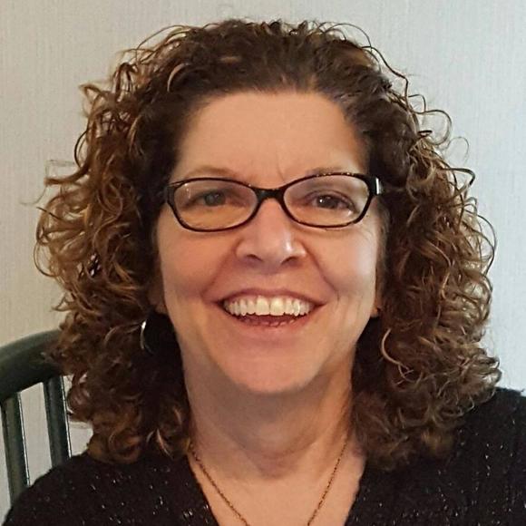 Profile Picture of Mary Buttrick (@marybuttrick) on Poshmark