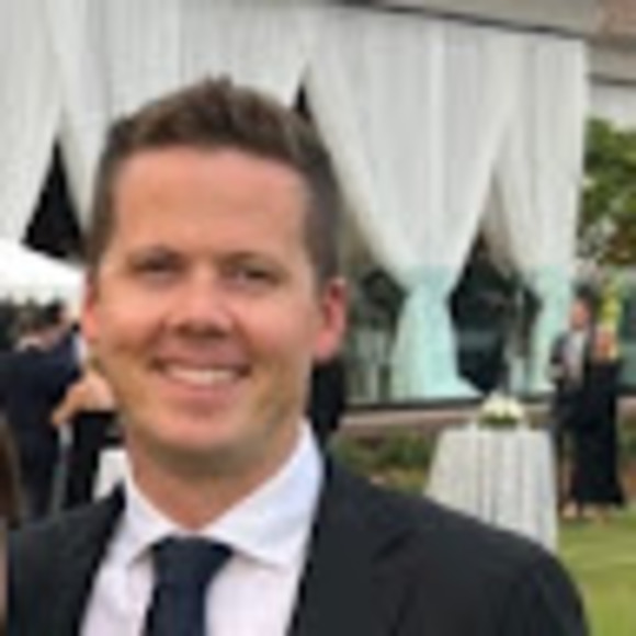 Profile Picture of Brian Holland (@brianholland768) on Poshmark