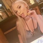 Profile Picture of LC (@lindseycolewilson) on Instagram