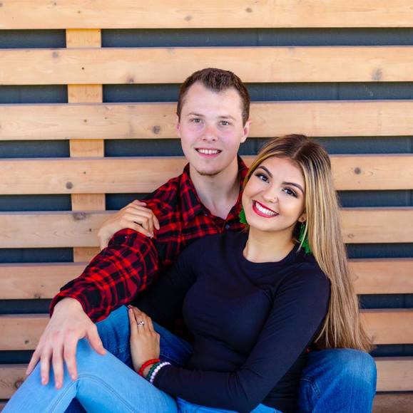 Profile Picture of Karla Barreda (@karla_barreda2) on Poshmark