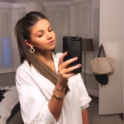 Profile Picture of Erin Mansfield (@erinmansfield7) on Twitter