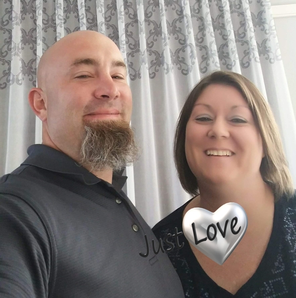 Profile Picture of Anne Selfridge (@aselfridgegsn) on Poshmark