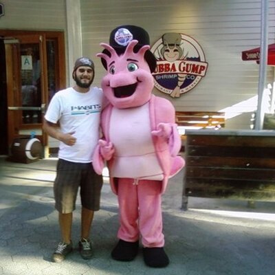 Profile Picture of Guillermo Flores (@upser805) on Twitter