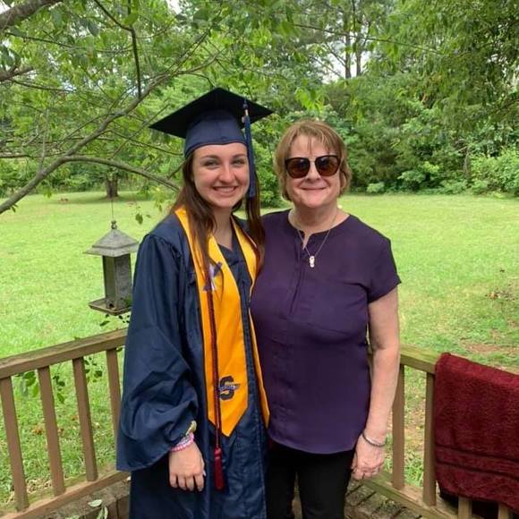 Profile Picture of Gail Beckmann (@metromom12) on Poshmark