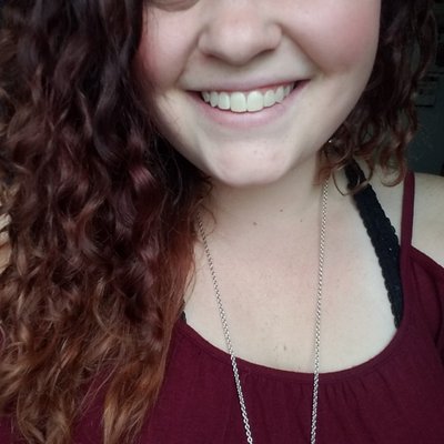 Profile Picture of Erin Burdick (@erinberin23) on Twitter