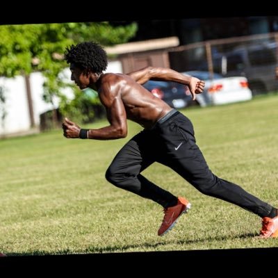 Profile Picture of Charles Gillespie (@d1Gillespie) on Twitter