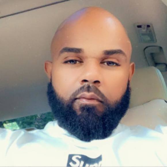 Profile Picture of Jonathan Jaquez (@jonjaquez) on Poshmark