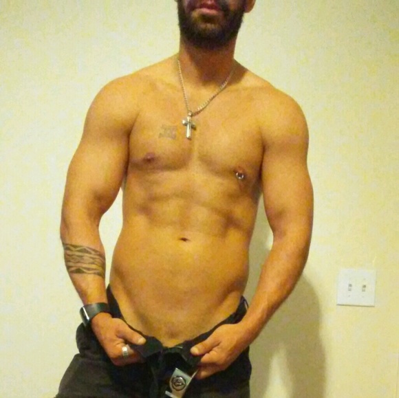 Profile Picture of Eric Busam (@ericbusam09) on Poshmark