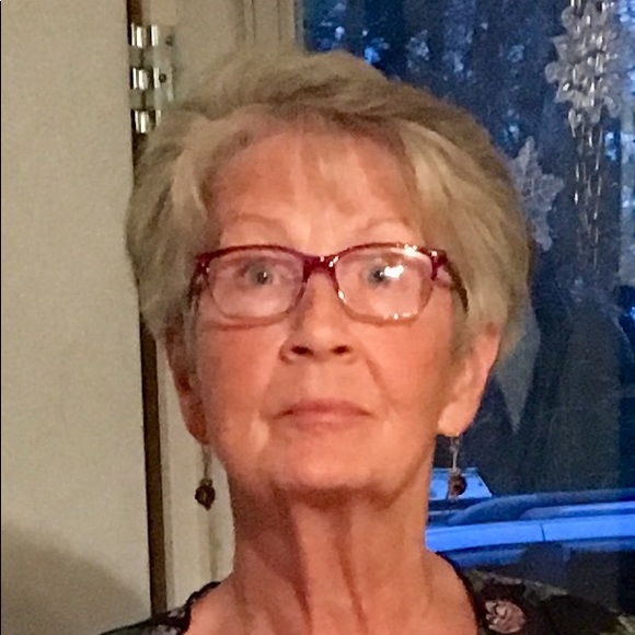 Profile Picture of Cynthia Joyce (@cjoyce2250) on Poshmark