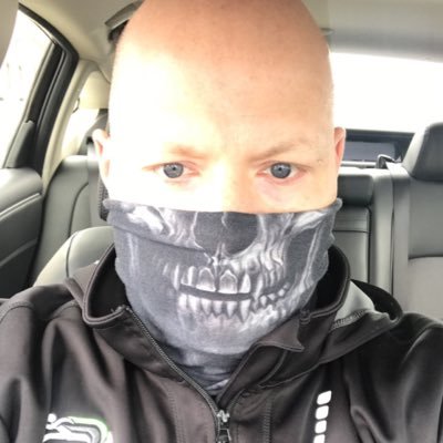 Profile Picture of Howie Carlson (@woodyonefour) on Twitter