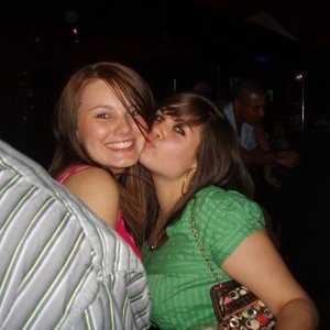 Profile Picture of Laura Larkin (@lauralarks) on Myspace