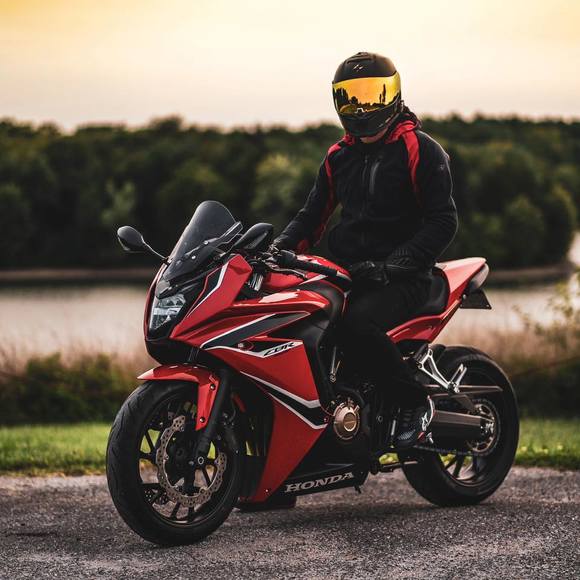 Profile Picture of Erik Breihof (@erikbreihof) on Poshmark