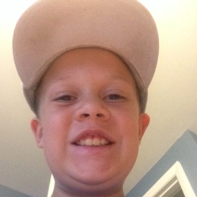 Profile Picture of Jeremiah Huff (@jeremiahj1129) on Twitter