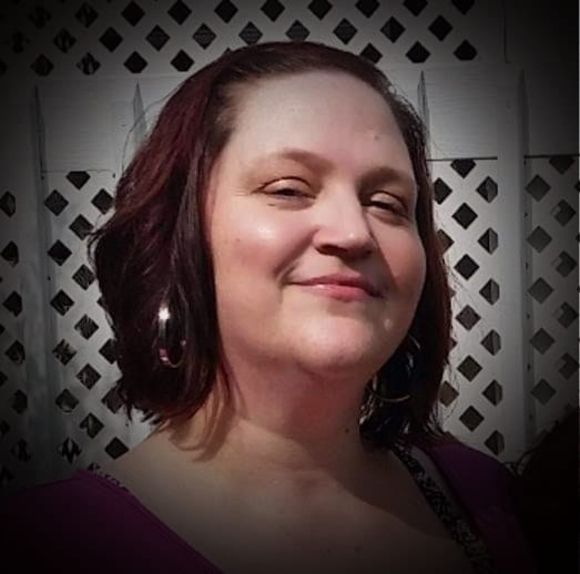 Profile Picture of Mary Shadowens (@meemaw061971) on Poshmark