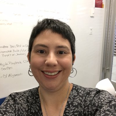 Profile Picture of Kris Fernandez-Everett (@KrisMarieFE) on Twitter