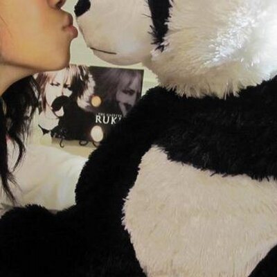Profile Picture of Alice Chou (@alychou44) on Twitter