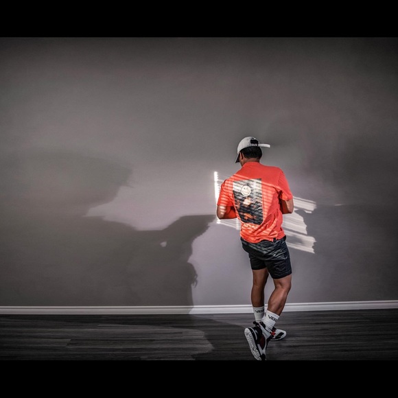 Profile Picture of Derek Suarez (@dreksuarez25) on Poshmark