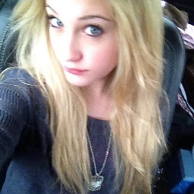 Profile Picture of Kelly Anne Crook (@KikiCrook_) on Twitter