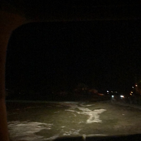 Profile Picture of Mara Hotrum (@marahotrum) on Poshmark