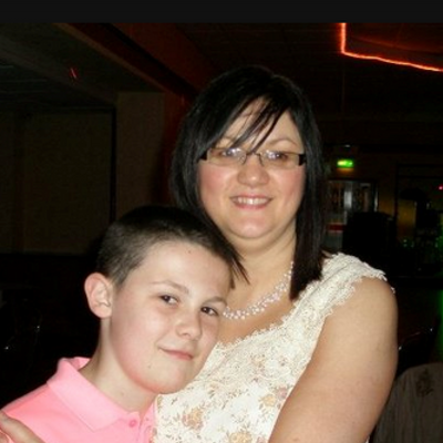 Profile Picture of Janet Oates (@janet_oates) on Twitter