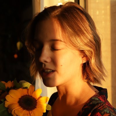 Profile Picture of Claudia Neumann (@clauneumannv) on Twitter