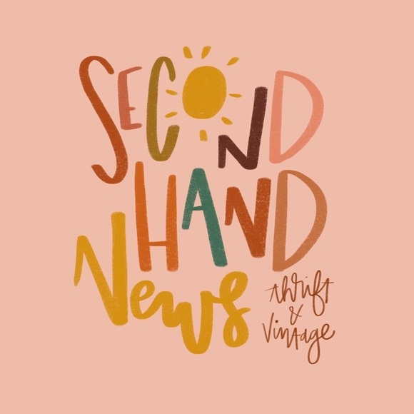 Profile Picture of Ivy Harbert (@secondhandnews_) on Poshmark