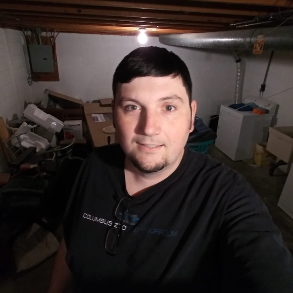 Profile Picture of Justin Coffman (@jcoffmanx83) on Poshmark