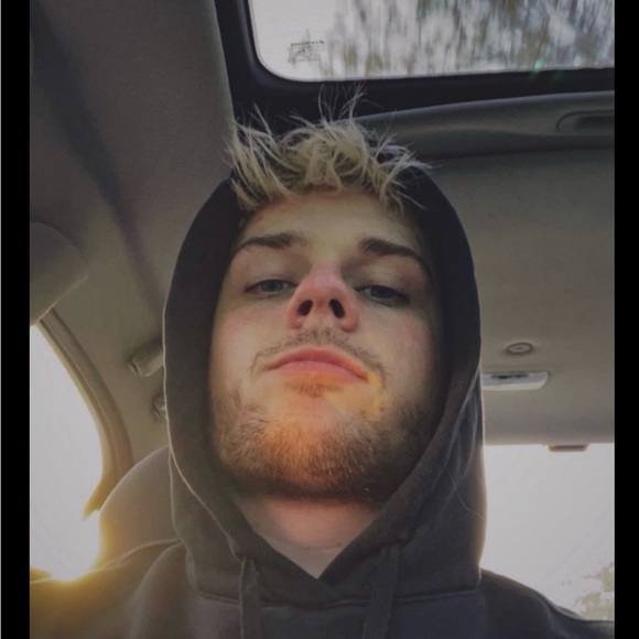 Profile Picture of Christian Fruhauf (@cfruhauf) on Poshmark