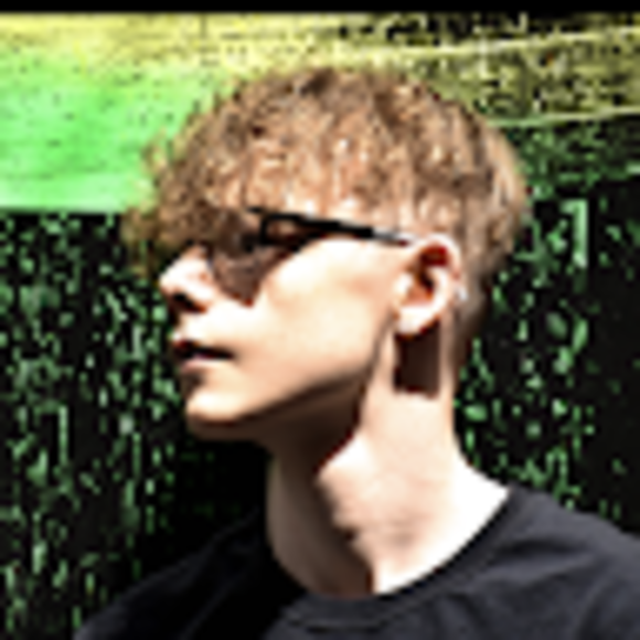 Profile Picture of Lbreeze Cagley (@lcagley2494) on Poshmark