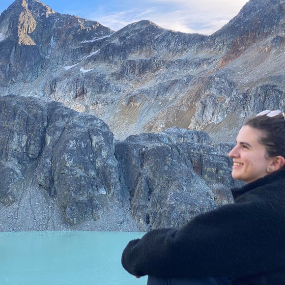 Profile Picture of Emily Dibble (@dibble2) on Poshmark