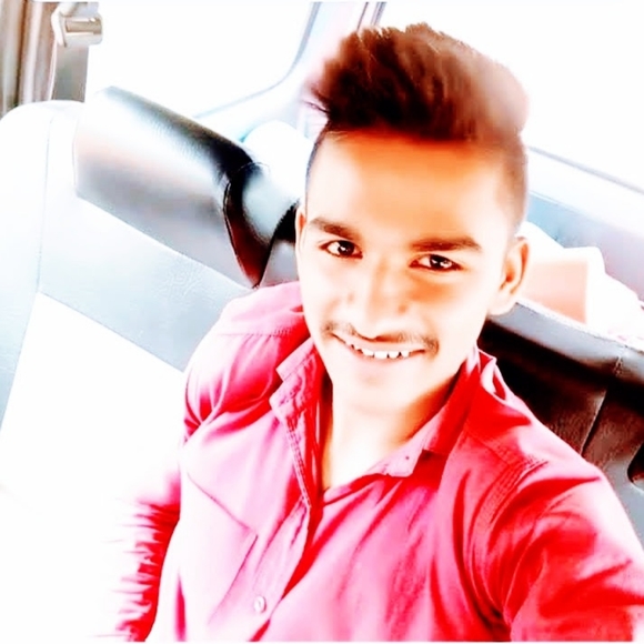 Profile Picture of Mohan Kumar (@mohankumar168) on Poshmark