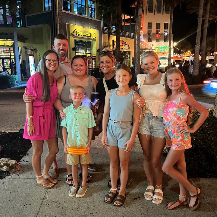 Profile Picture of Mallory Thornton (@mallorythornton6) on Tiktok