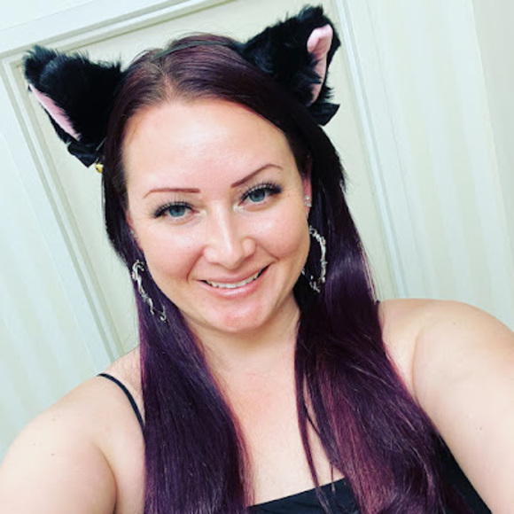 Profile Picture of Blake Harris (@blakeharris968) on Poshmark