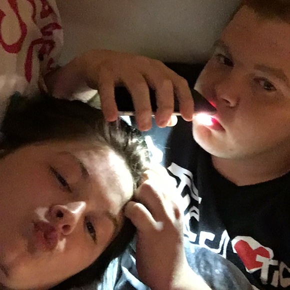 Profile Picture of Dezray Rycek (@dezrayr) on Poshmark