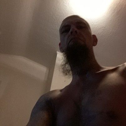 Profile Picture of Tim Pugh (@crazysworld77) on Tiktok