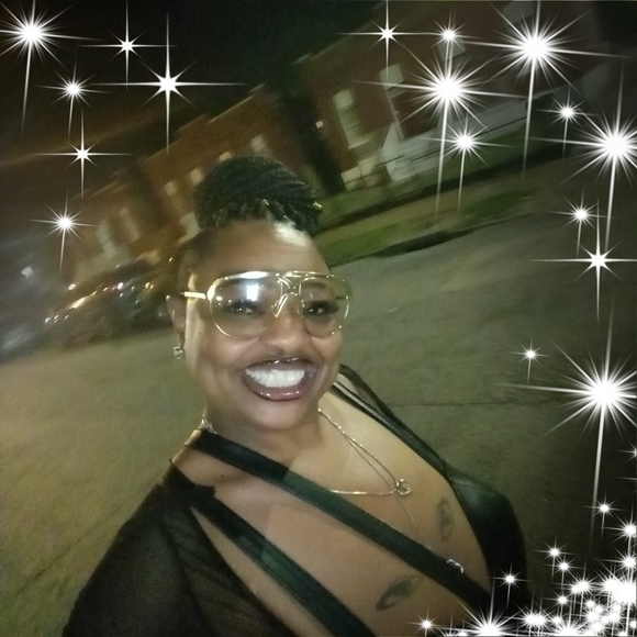 Profile Picture of Kimberly Busby-weaver (@kimberly1979_) on Poshmark