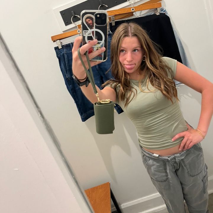 Khloe - Tiktok Profile Picture of Khloe (@khloe.soucy) on Tiktok