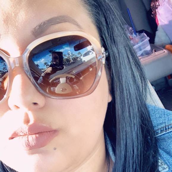 Rocio Madrigal - Poshmark Profile Picture of Rocio Madrigal (@mia197930) on Poshmark