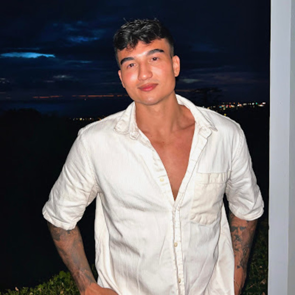 Profile Picture of Jacob Grissom (@jdylangrissom) on Poshmark