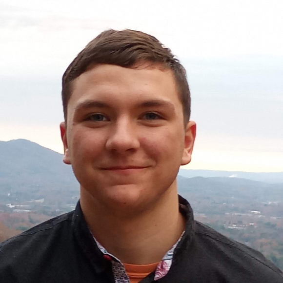 Profile Picture of Nathaniel Slone (@nathanielslone) on Poshmark