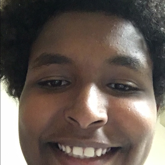 Profile Picture of Omar Eltom (@omar_eltom) on Poshmark